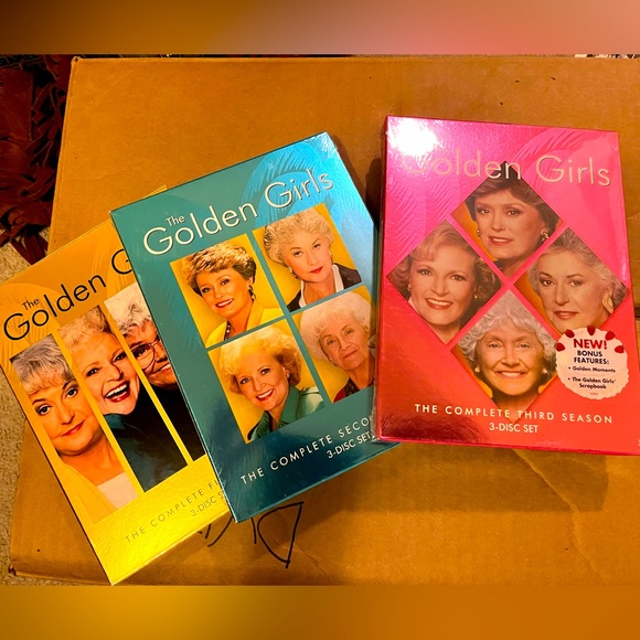 The Golden Girls Complete Series Season 1 -3 DVDs - Picture 1 of 4